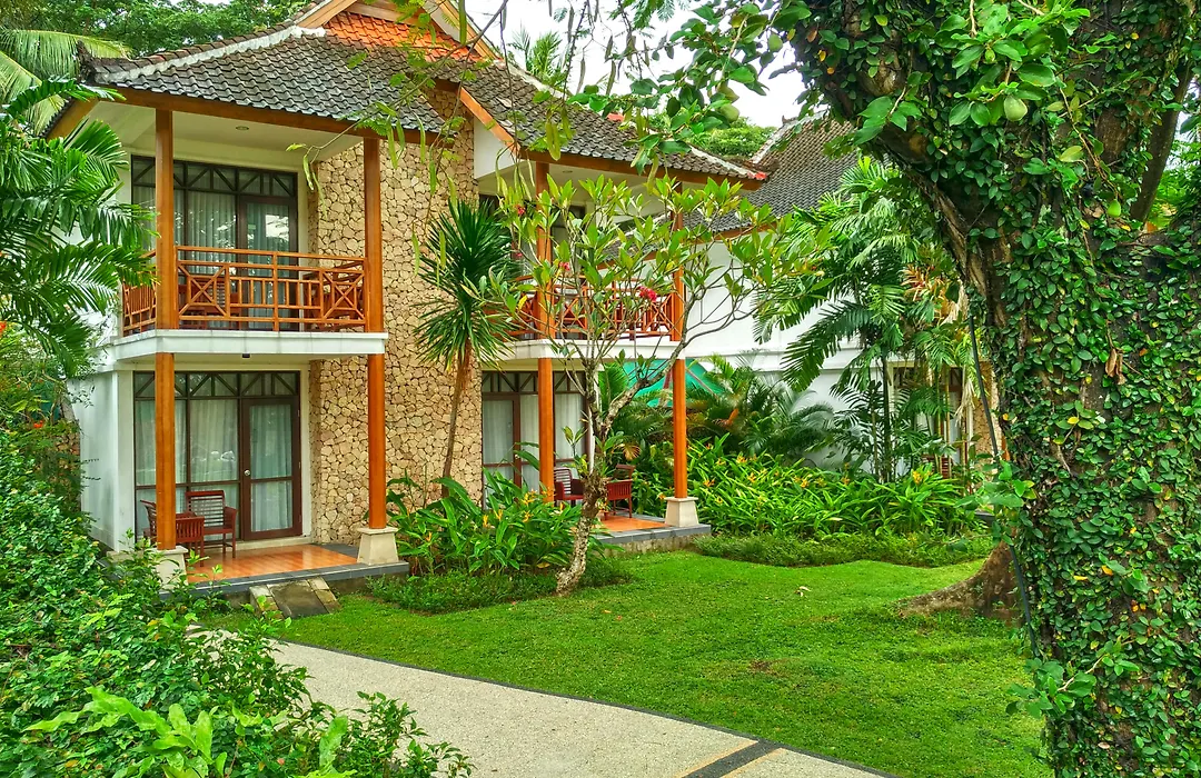 Holiday Resort Lombok-1